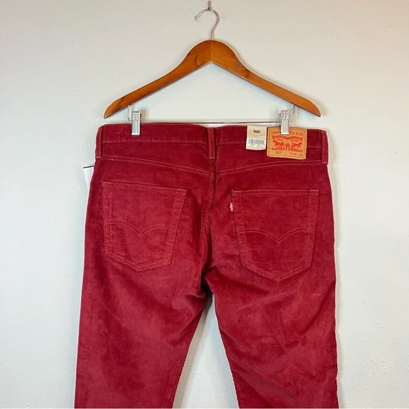 Levi’s 512 Men’s Slim Fit Taper Corduroy Brick Red Jeans Size 36 NWT